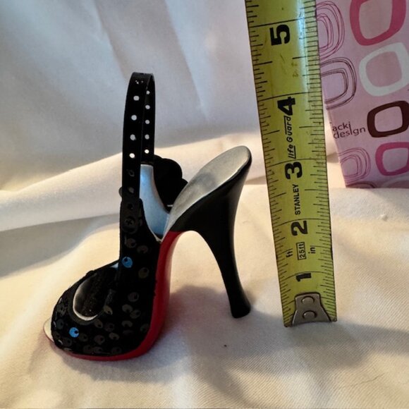Black Sequin, Red Bottom, Sling Back Stiletto Jewelry Display -Like New w/ Box - Picture 6 of 11